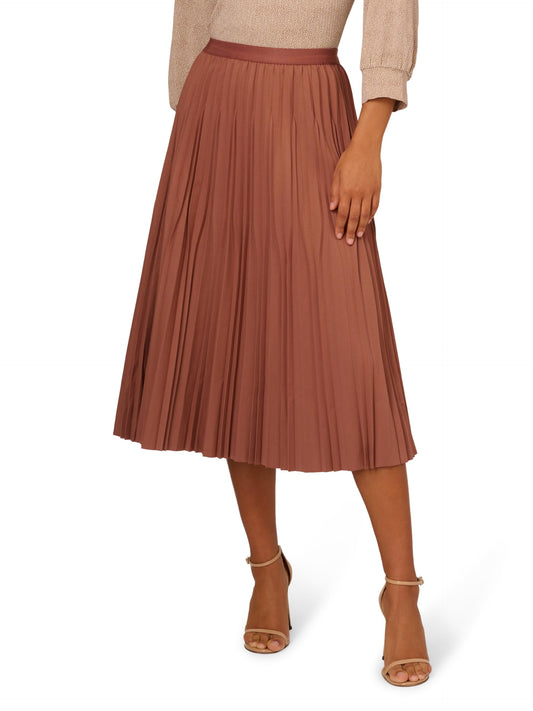 Women's Solid Variegated Pleated Twill Skirt, Toasted Ginger